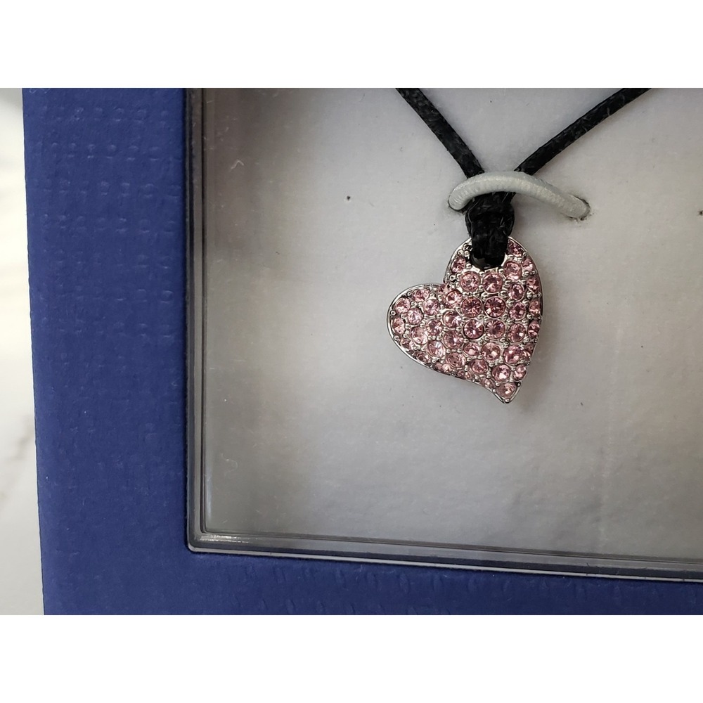 Swarovski Iconic Heart Crystal Necklace Pink Travel 1180116 Black rope chain - Picture 2 of 5